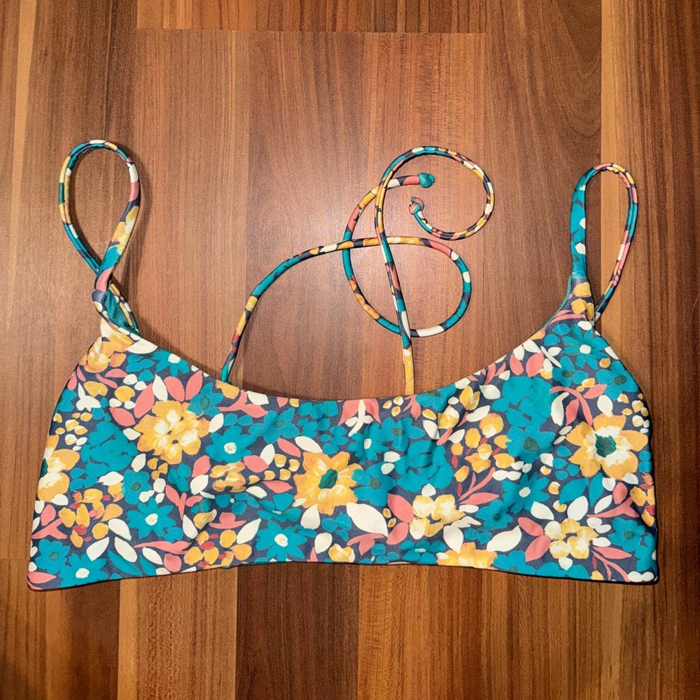 O’Neill Bikini Top- Tie Back Closure